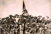 Bất ngờ tuổi đời của lực lượng vũ trang "già" hơn cả nước Mỹ