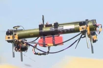 Kỳ dị UAV kiêm tên lửa chống tăng của Belarus