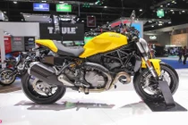 Ducati Monster 821 2018 khỏe khoắn, nam tính hơn