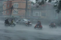 Dự báo thời tiết 6/7: Dứt nắng nóng, miền Bắc mưa to nhiều ngày	