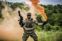 Công dụng không ngờ của lựu đạn khói trong chiến tranh hiện đại