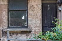 Căn nhà bỏ hoang được bán giá gần 1 triệu USD ở Sydney