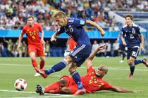 Kèo “thơm” Brazil - Bỉ: Chốt mạnh cửa trên	