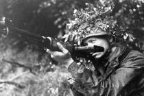 Tại sao lính Đức "ghét cay ghét đắng" súng trường FG 42 cực tốt?