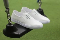 Cách làm sạch giầy trắng hiệu quả không nên bỏ qua