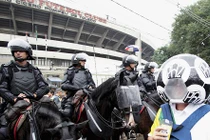 Lực lượng an ninh các nước bảo vệ World Cup thế nào?