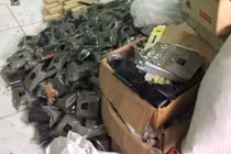 Bắt khẩn cấp doanh nhân 9X sản xuất hàng giả