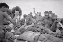 Lính Mỹ đánh nhầm lẫn nhau như thế nào trên “đồi thịt băm“?