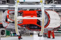 Đột nhập vào nhà máy bí mật của Ferrari