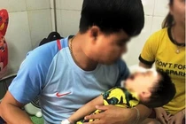 Nghệ An: Lại thêm bé 2 tuổi bị chó nhà cắn nát mặt