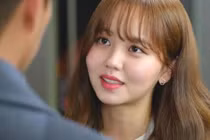 Tốn cả gần trăm triệu cho gái trẻ để “mua” về “cặp sừng” 