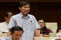 Viện cớ tốn tiền vì là 'nơi vua ở' vậy có thương hàng triệu dân nghèo?