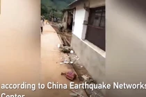 Video: Động đất 5,9 độ richter rung chuyển tỉnh Vân Nam, Trung Quốc 