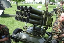 Soi sức mạnh khẩu pháo phản lực đậm chất Liên Xô của "NATO"