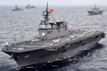 Nhật chuẩn bị "biến hình" khu trục hạm thành tàu sân bay?