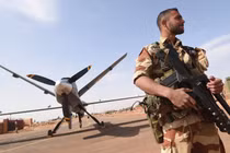 Mỹ chi 280 triệu USD để vận hành căn cứ giữa sa mạc Sahara