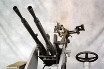 Kỳ lạ khẩu súng máy Pháp được phe phát xít tin dùng