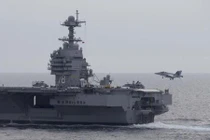 Tàu sân bay 13 tỷ USD của Mỹ "chết" máy giữa Đại Tây Dương