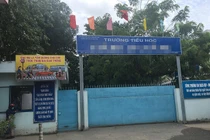 Nghi án thầy giá làm chuyện đồi bại với nhiều học sinh ngay tại lớp