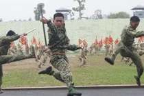 Cộng đồng mạng Trung Quốc choáng với quân phục Đặc công Việt Nam