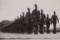 Binh lính các cường quốc quân sự 100 năm trước trông như thế nào?