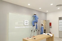 Bkav mở showroom trước ngày điện thoại Bphone 3 ra mắt? 