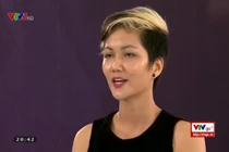 Video: Những màn trả lời thật thà đáng yêu của Hoa hậu H'Hen Niê