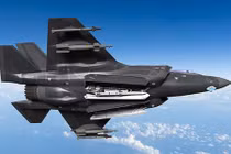 Vừa trang bị quá nửa số F-35 đã phải "đắp chiếu"