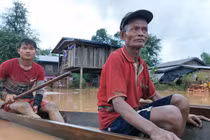 Người Việt “trắng tay”, mất tiền tỷ sau thảm họa vỡ đập ở Attapeu	