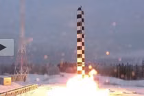 Căng thẳng leo thang, Putin cho thử tên lửa đạn đạo