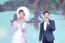 Điểm độc lạ nhất showbiz trong đám cưới Lâm Khánh Chi 