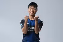 Lãnh đạo CLB HAGL buộc Xuân Trường phải công khai xin lỗi fan 