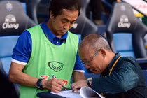 Truyền thông Hàn Quốc chào đón HLV Park Hang-seo trở về