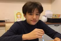 "Soái ca" 13 tuổi khiến cả vạn chị em "xin chết"