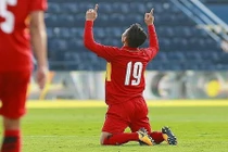 Quang Hải vào top "Vua phá lưới", đi vào lịch sử bóng đá VN