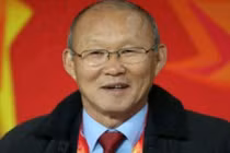 HLV Park Hang-Seo nhận thêm phần thưởng cực "nóng"