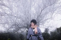 Dân phượt nô nức lên đỉnh Tà Xùa ngắm băng tuyết vui như trẩy hội