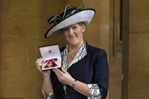 Chiến dịch chống ung thư của nữ phát thanh viên