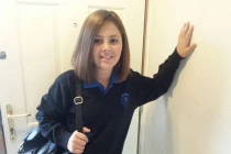 Kì lạ bé gái nôn 18 giờ mỗi ngày