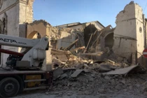 Hình ảnh mới nhất về vụ động đất ở miền trung Italy