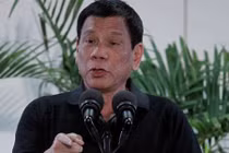 Tổng thống Philippines dọa rút khỏi hiệp ước quốc phòng với Mỹ