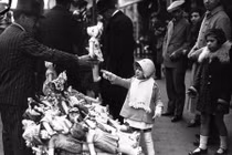 Cuộc sống thường nhật ở Paris thập niên 1930 qua ảnh