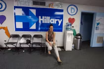 Văn phòng tranh cử của Clinton trong ngày bỏ phiếu sớm