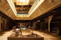 Điêu tàn trung tâm thương mại bị bỏ hoang ở Mỹ