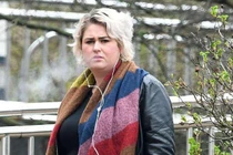 Đòn trả thù tình của cô gái 26 tuổi khiến đàn ông sợ đến phát khóc 