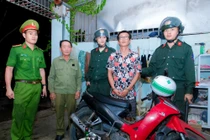 Khởi tố đối tượng lái xe gắn máy đâm vào ô tô người khác