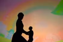 Múa bóng tình mẹ lấy nước mắt người xem