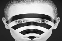 Bộ ảnh ranh giới đen trắng cuốn hút người xem