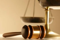 Sáu nhóm đối tượng không được làm việc cho tổ chức nước ngoài