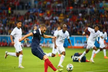 Pháp 3-0 Honduras: Benzema tỏa sáng, lập kỳ tích mới cho Pháp